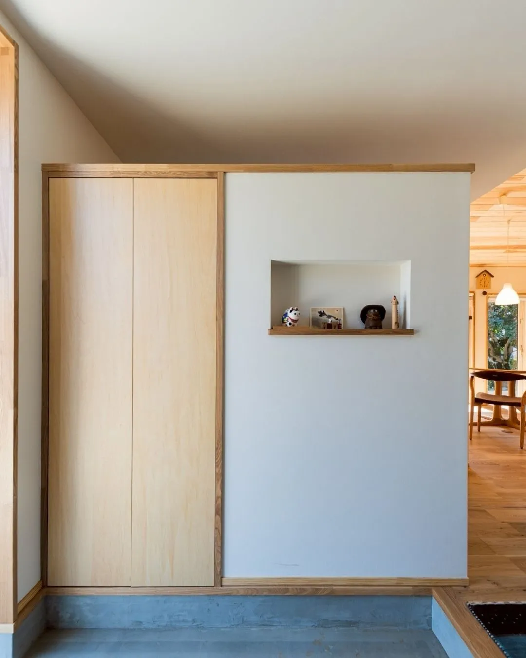 ~木の質感と暮らす、ひと続きの時間~