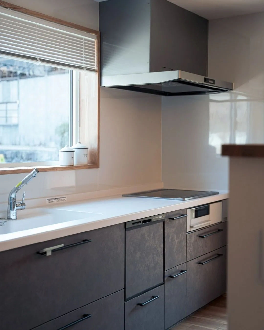 ～木の質感と暮らす、ひと続きの時間～